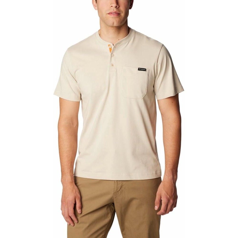 Columbia Men's Tan Short Sleeve Henley Pocket‎ T-Shirt Size M